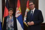 SRBIJA NASTAVLJA DA PROMOVIŠE POLITIKU MIRA: Predsednik Vučić se sastao sa Anom Lirman (FOTO)