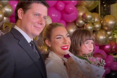 BIVŠI MUŽ JOVANE JEREMIĆ POKAZAO ĆERKU IZ PRVOG BRAKA! Podelio fotografiju naslednica, pa poslao jaku poruku: Kada svetlost obuzme dušu, za tamu nema mesta! (FOTO)