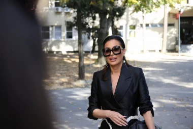 ČARKE NE POSTOJE, SAMO OTROVNE STRELE: Ceca progovorila o svađama sa članovima žirija Zvezda Granda, a jedna stvar je POSEBNO RADUJE! (VIDEO)