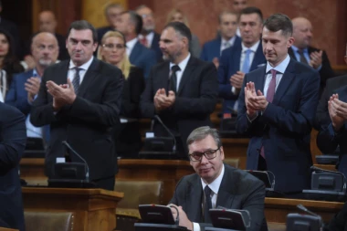 VUČIĆ SE OGLASIO NAKON IZBORA NOVE VLADE: Očekujem da vam interesi Srbije i našeg naroda budu jedini cilj