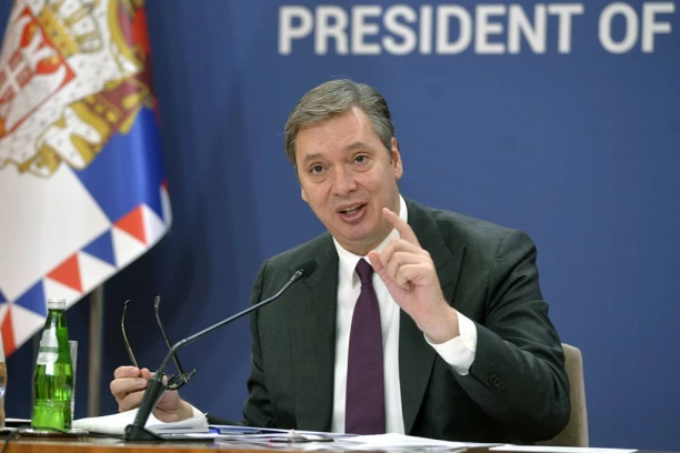 KLJUČNA 72 SATA ZA SRBIJU: Vučić se sutra sastaje sa ambasadorima, ministrima i Patrijarhom!