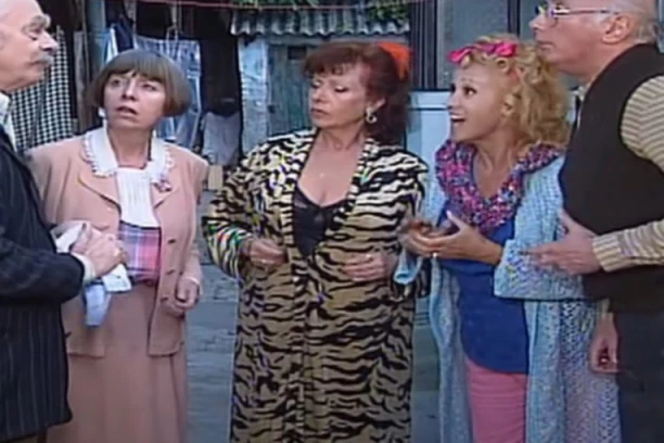 KAKO DANAS IZGLEDA RANČ PROKLETIH? Trošne kuće uz koje smo odrasli, danas bude BOL I TUGU! (VIDEO)