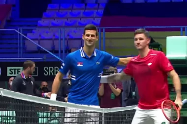 NOVAK IZBAČEN IZ TRKE ZA BRITANIJU! Nista od nastupa na travi!