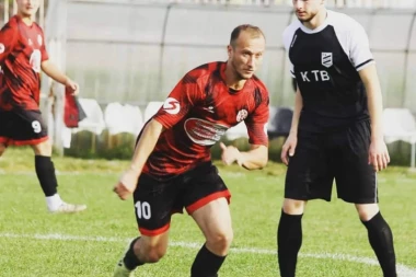 VIŠESAVA NASTAVLJA TRKU ZA PRVO MESTO: Omladinac stiže u Bajinu Baštu na megdan!