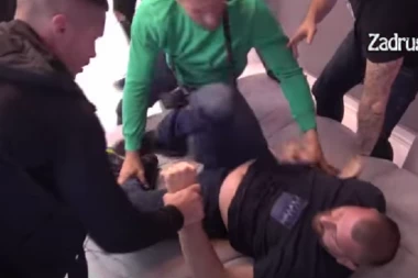 MILJANU VRAČEVIĆU PALA ROLETNA: Zaleteo se na Ivana Marinkovića, obezbeđenje reagovalo munjevitom brzinom! (VIDEO)