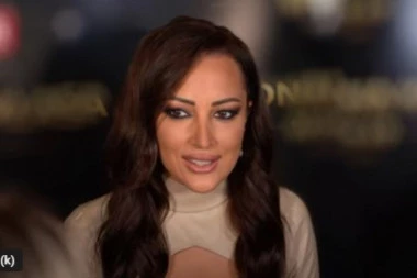 SVE OČI UPRTE U NJU: Aleksandra Prijović privukla pažnju stajlingom i nikad IZAZOVNIJOM pozom! (FOTO)