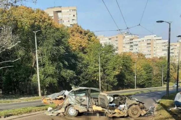 ZAŠTO SE AUTOMOBIL PREPOLOVIO U VOJISLAVA ILIĆA? Stručnjak objasnio: To se dešava zbog OVOGA!