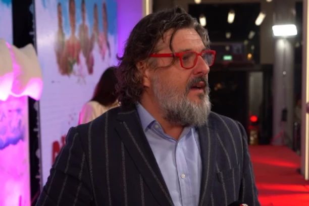 PREMIJERA FILMA "DŽEM OD KAVIJARA", IVICA VIDANOVIĆ: "Želimo da vratimo porodične filmove na velika vrata" (VIDEO)