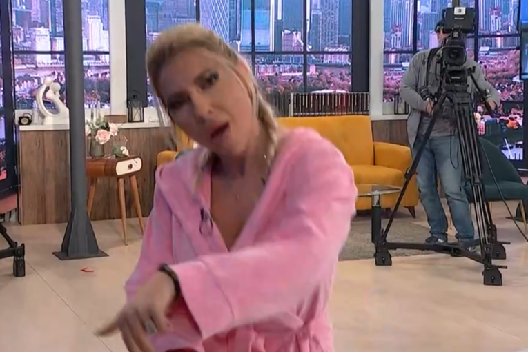 Jovana Jeremić igra