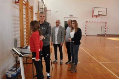 Testirano oko 500 dece petih razreda u osam škola na Voždovcu u okviru istraživačkog projekta