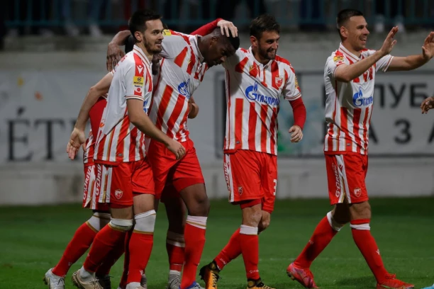 ZVEZDIN TRIJUMFALNI MARŠ KROZ LAZAREVAC: Pešić i Kulibali doneli pobedu crveno-belima (VIDEO)