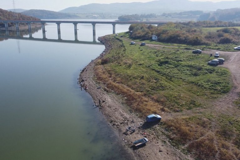 Prizori jezera rastužili posetioce