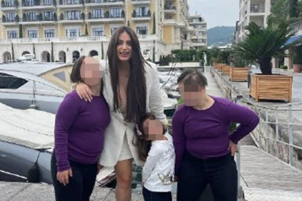 "GOVORILI SU MI DA IH OSTAVIM U DOMU": Mama dece sa Daunovim sindromom pretrpela STRAŠNU diskriminaciju u porodilištu, Saru savetovali ovo!