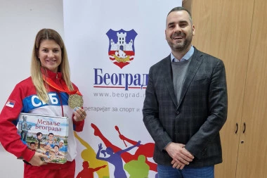 PRIJEM ZA BRONZANU BOKSERKU! Penić: Ponosni smo na Jelenu!