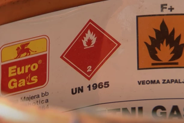 EKSPLODIRALA PLINSKA BOCA NA ČUKARICI:  Povređena jedna osoba!