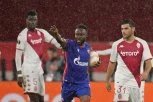 KANGA IMAO PAMETNIJA POSLA: Delije pevale igračima posle poraza u Monaku, a Gabonac im okrenuo leđa i otišao (VIDEO)
