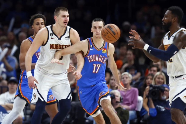 PRELEPO: Jokić ušao u istoriju, pa dobio NEPROCENJIV poklon