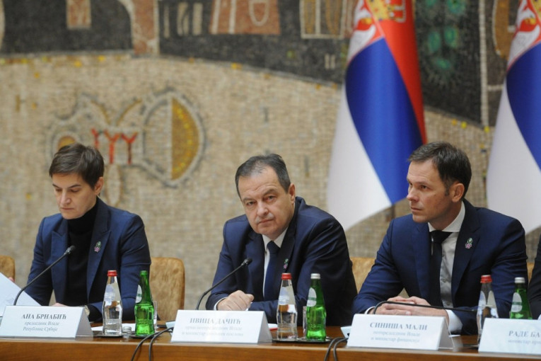 Ana Brnabić, Ivica Dačić i Siniša Mali