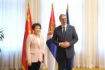 Vučić sa ambasadorkom Kine: Ovo su glavne teme razgovora