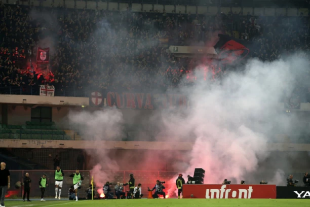 SMRT KOJA JE ŠOKIRALA ROSO-NERE! San Siro ZAVIJEN U CRNO!