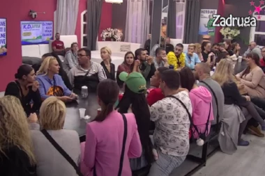 MUK I ŠOK ZA CRNIM STOLOM! Publika nominovala NJEGA za izbacivanje, zadrugari ZANEMELI! (VIDEO)