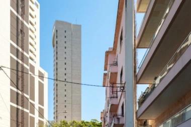 POTRESNA PRIĆA O MAJCI I SINU KOJI SU PRONAĐENI MRTVI U STANU:  Komšije su Irenu poslednji put videle oko Božića!