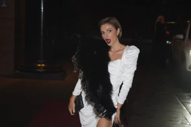 SMANJIO MI SE MOZAK NAKON POROĐAJA! Marina Tadić ne odustaje od svojih tvrdnji: Postoje DOKAZI!