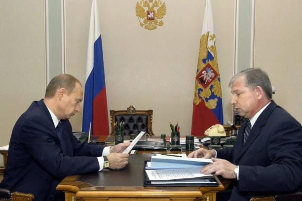 PREMINUO PUTINOV NEKADAŠNJI BLISKI PRIJATELJ: Bio je šef Federalne službe i desna ruka ruskog predsednika!