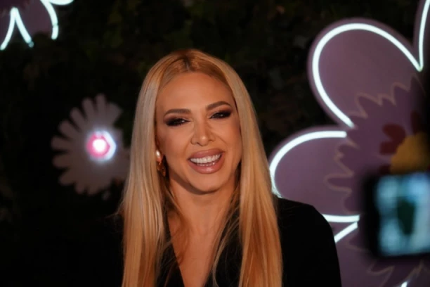 PRORADIO MI JE MAJČINSKI INSTINKT! Milica Todorović progovorila o EMOTIVNOM PARTNERU, pa otkrila da priželjkuje dete! (VIDEO)