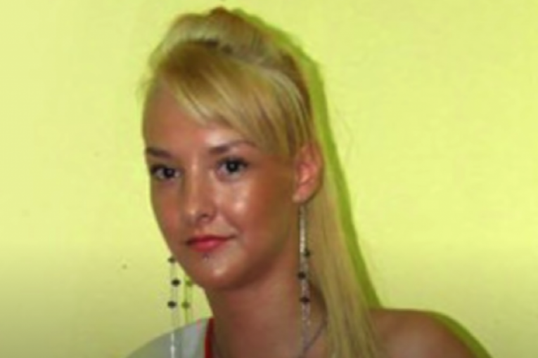 Anđela Veštica pre i posle