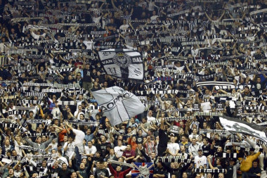 GROBARI U TRANSU: Fantastična vest za Partizan posle DEBAKLA u Pireju!