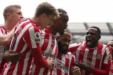 Šok na "Etihadu": Toni SRUŠIO Siti u debeloj nadoknadi! (VIDEO)