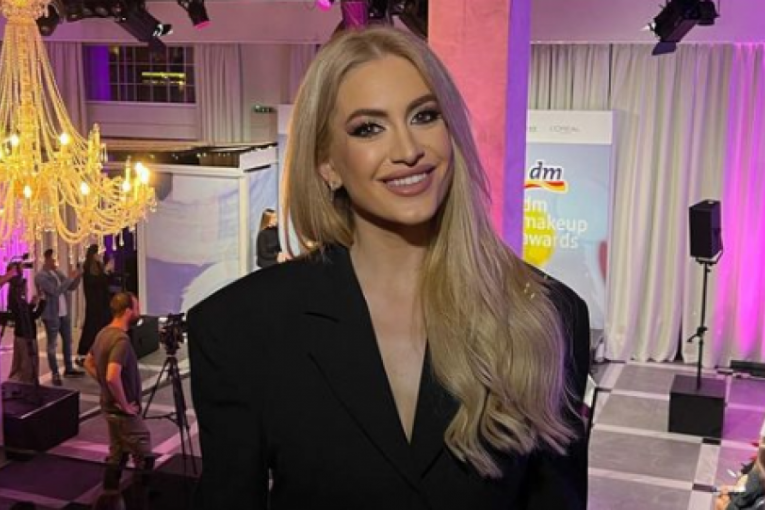 Ena Luna Instagram slike