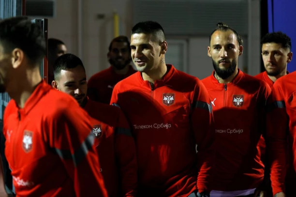 SMRT PRIJATELJA GA JE MNOGO POGODILA! Reprezentativac Srbije zanemeo od BOLA! Odmah se OGLASIO!