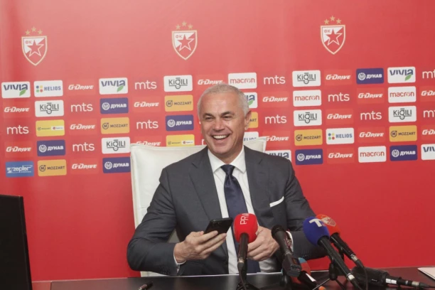 TERZIĆ BEZ DLAKE NA JEZIKU: Poznato da li se Milan Pavkov vraća na "Marakanu"!