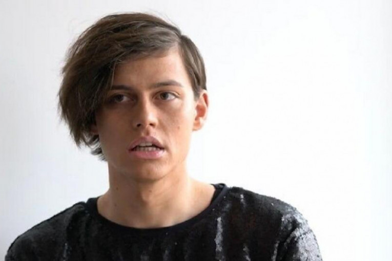 Alina Juhart pre pojavljivanja u "Zvezdama Granda"