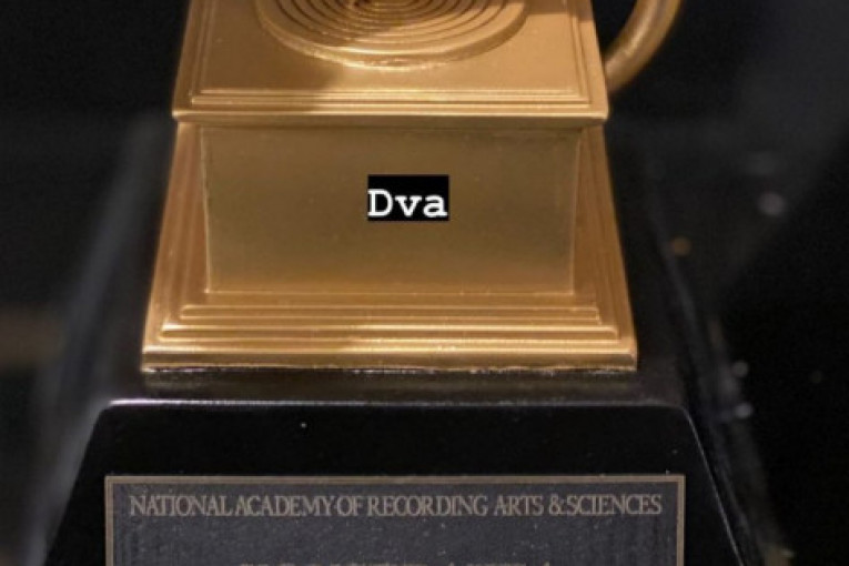 Konstrakta Instagram