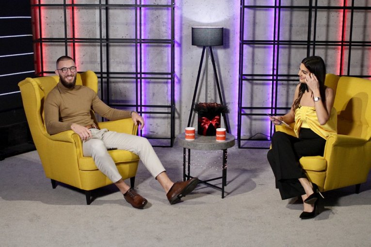 Mensur Ajdarpašić kod Jovane