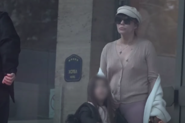 Ana Nikolić  bez grudnjaka