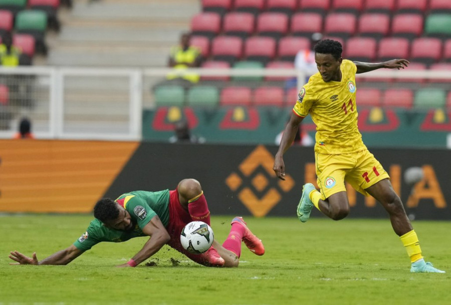 Erik Maksim Čupo-Moting u dresu fudbalske reprezentacije Kameruna