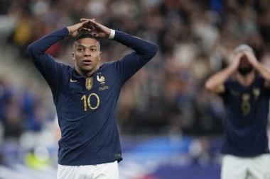 KATASTROFA ZA FRANCUSKU: Virus POKOSIO pola ekipe - Argentini olakšan put do ZLATA!