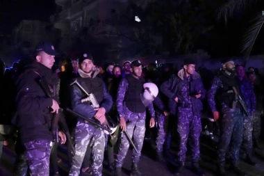 ZAPALILA SE STAMBENA ZGRADA U GAZI: 21 osoba nastradala, među njima ima i DECE! (FOTO)