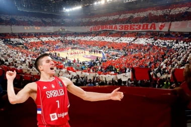 BOGDANOVIĆ U TRANSU ZBOG ZVEZDE: Bogdan silovito proslavio pobedu crveno-belih i slomio srca Grobara
