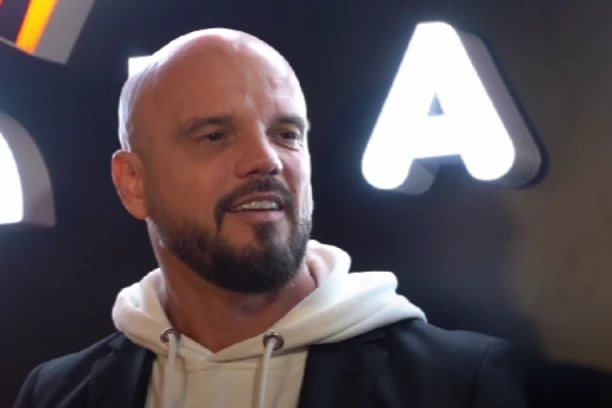 BOBAN RAJOVIĆ ZAVRŠIO IZA REŠETAKA! Pevač dva puta bio u zatvoru, otkriveno i zbog čega: To me je osnažilo!