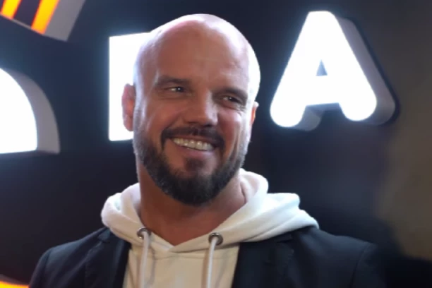 BOBAN RAJOVIĆ POSTAO DEDA! Nakon tragedije, u porodici srećne vesti! (FOTO)