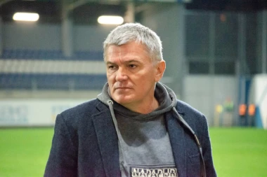 KAO DA SU SE NA BOGA KAMENJEM BACALI: Situacija nije ni malo ružičasta - nekadašnji superligaš na teško gostovanje ide bez bele zastave!