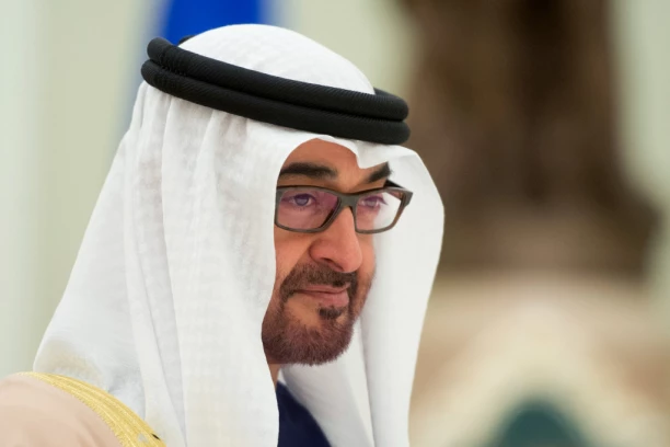 KAKO SU BIN ZAJED I NJEGOVI PRETHODNICI STVORILI JEDNU OD NAJBOGATIJIH ZEMALJA NA SVETU?! Nestvarno bogatstvo stanovnika UAE!