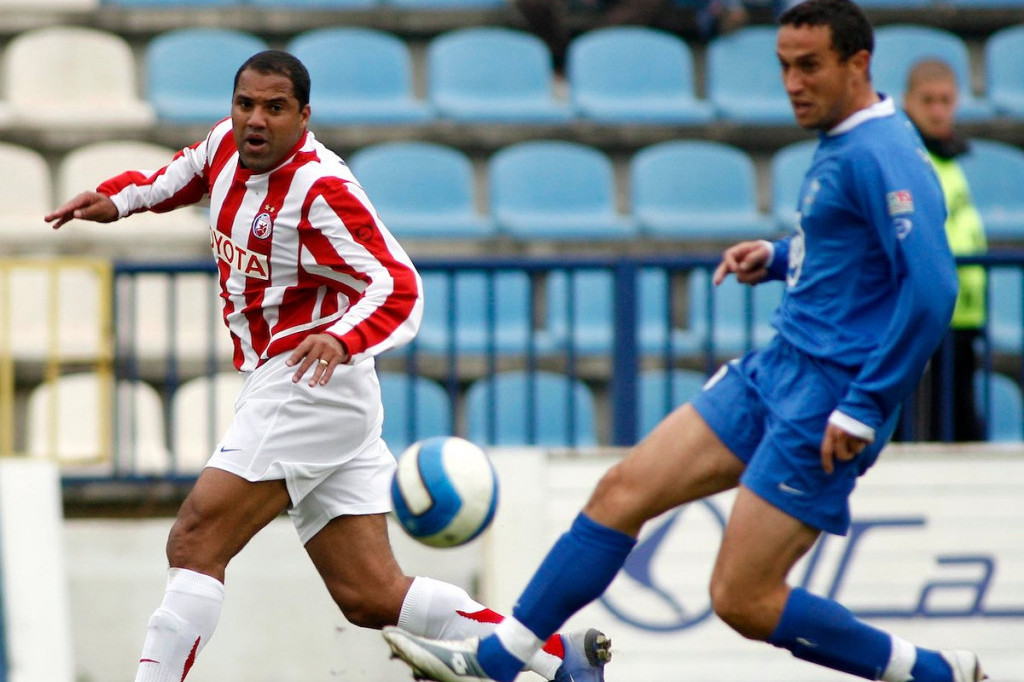 Ailton u dresu Crvene zvezde