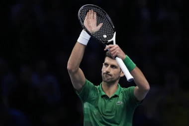 LEGENDA GLEDA LEGENDU! Novak Đoković ima STRAŠNU PODRŠKU u Torinu! (VIDEO)