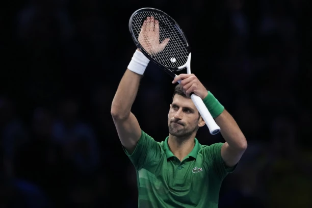 LEGENDA GLEDA LEGENDU! Novak Đoković ima STRAŠNU PODRŠKU u Torinu! (VIDEO)
